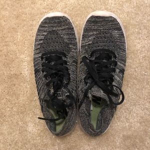 Nike Flyknit tennis shoes